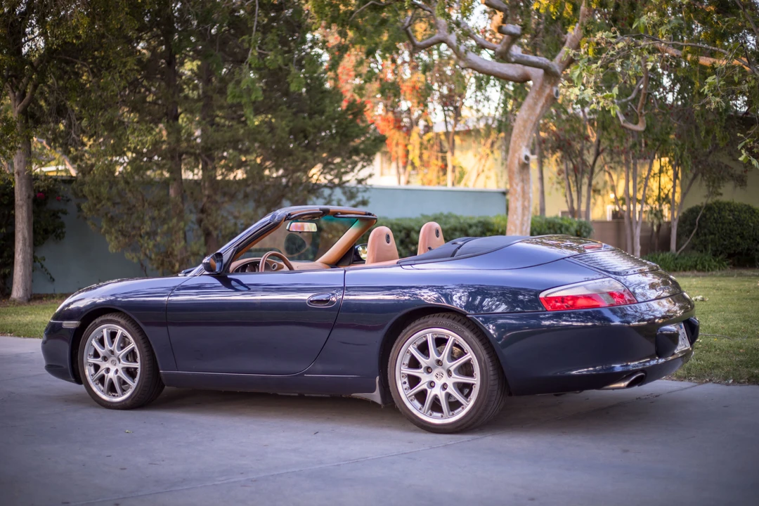 2002 Porsche 996 Carrera - Image 29 of 31
