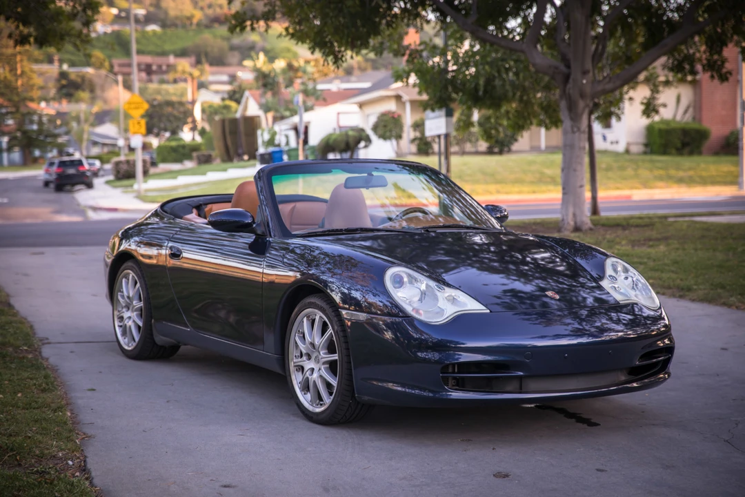2002 Porsche 996 Carrera - Image 10 of 31