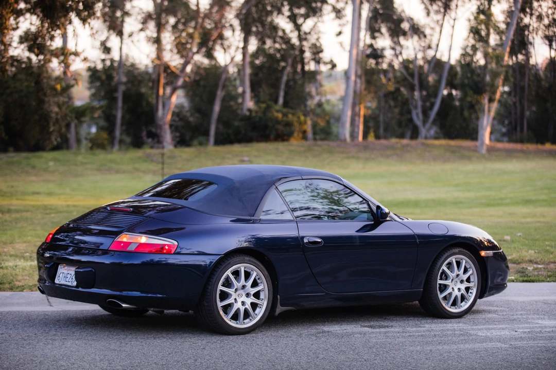 2002 Porsche 996 Carrera - Image 6 of 31