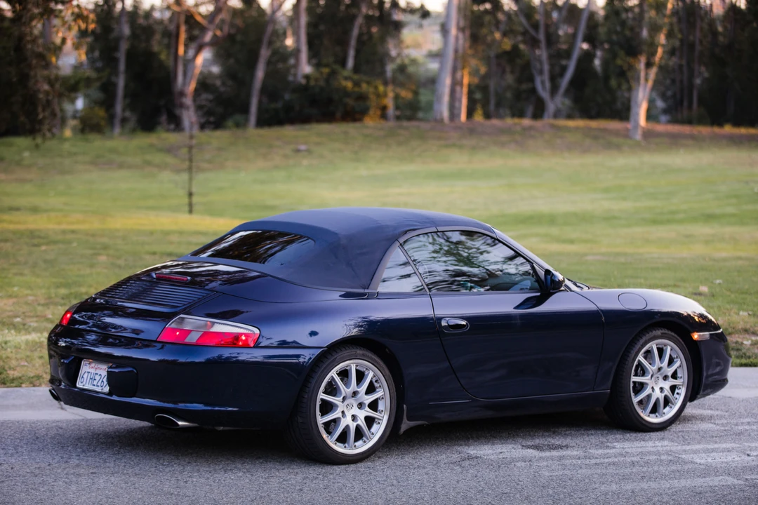 2002 Porsche 996 Carrera - Image 7 of 31