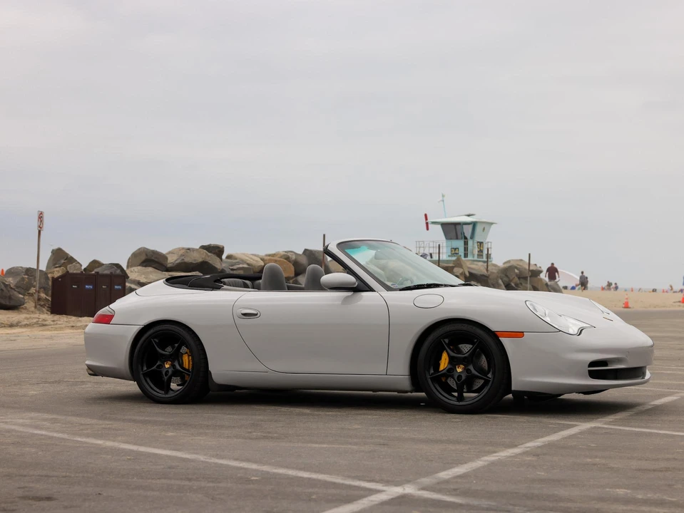 2002 Porsche 996 Carrera - Image 16 of 31
