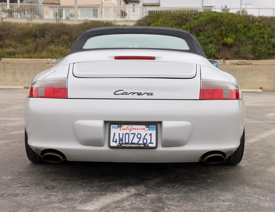 2002 Porsche 996 Carrera - Image 28 of 31