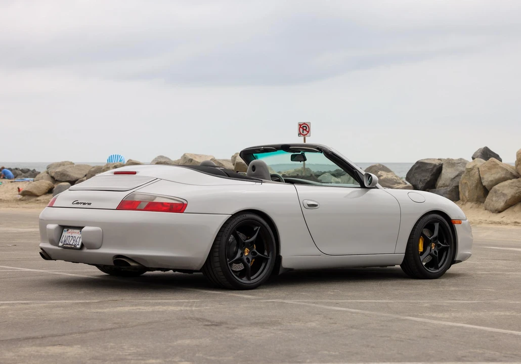 2002 Porsche 996 Carrera - Image 12 of 31