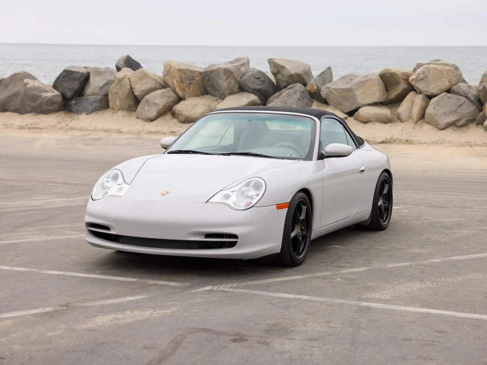 2002 Porsche 996 Carrera - Image 22 of 31