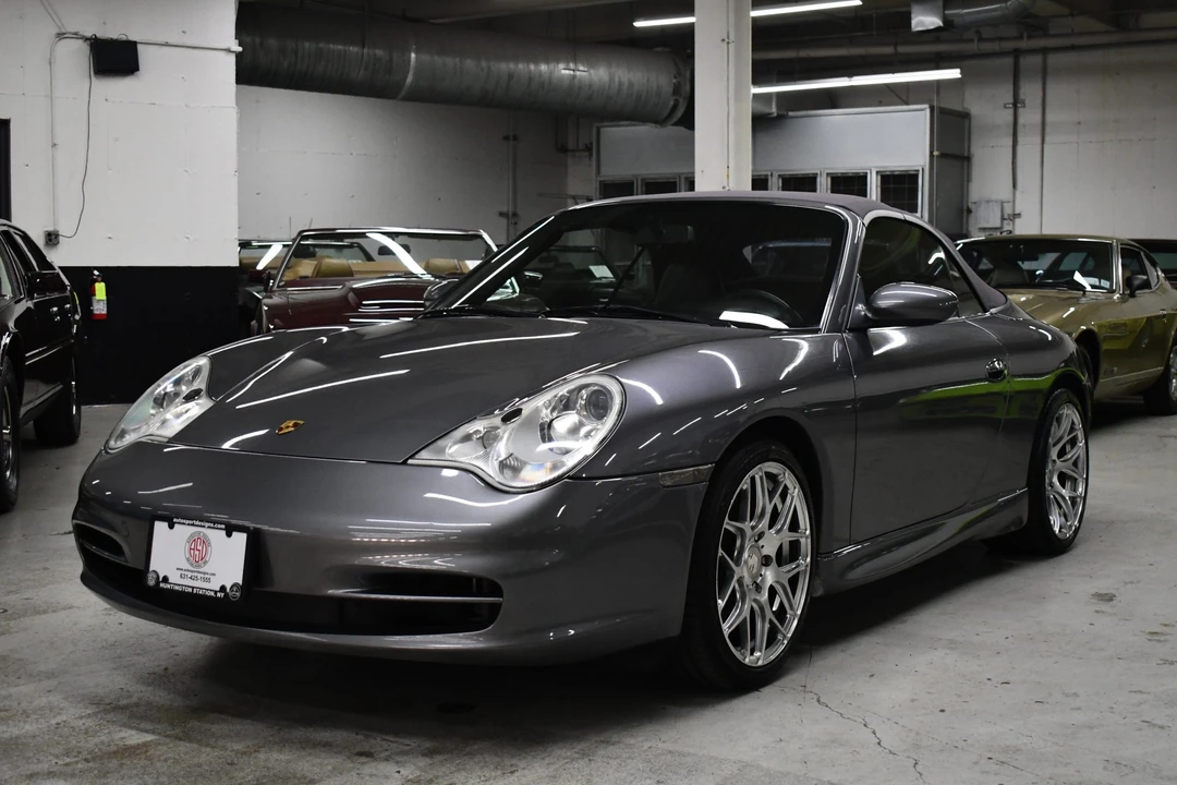 2002 Porsche 996 Carrera - Image 10 of 31
