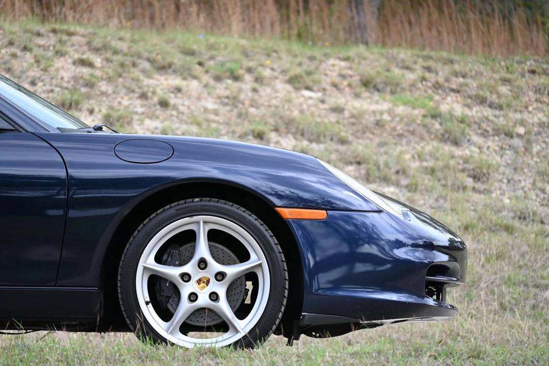 2002 Porsche 996 Carrera - Image 16 of 31