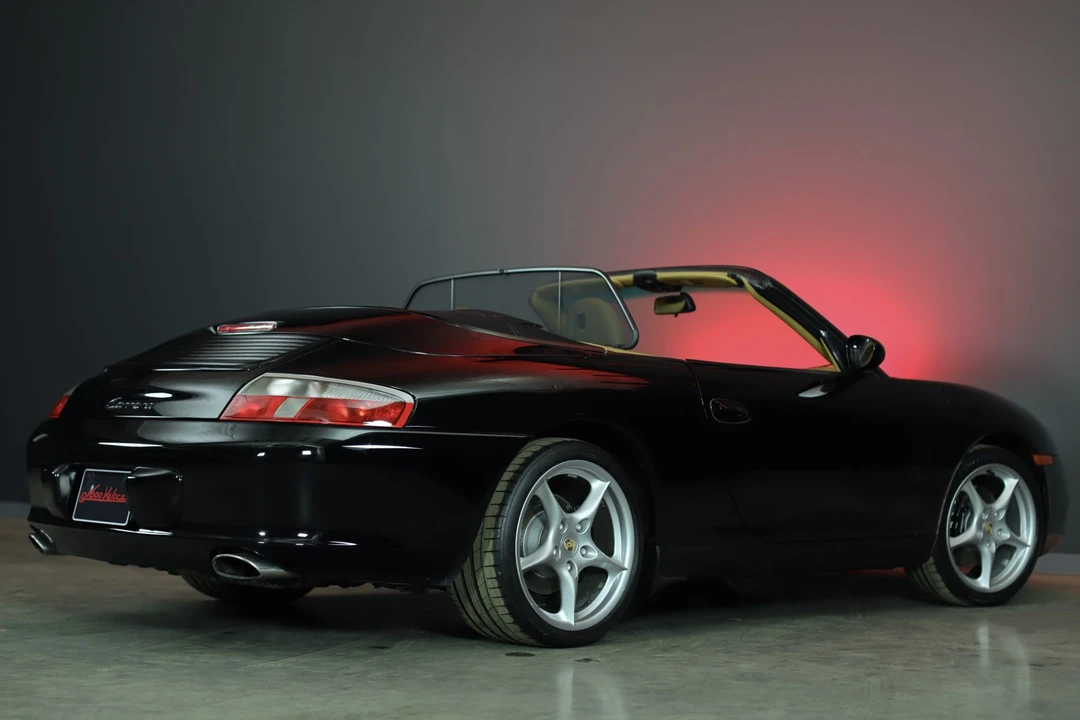 2002 Porsche 996 Carrera - Image 10 of 31