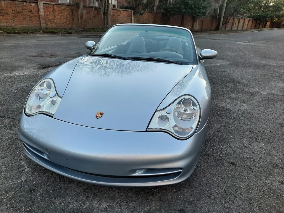 2002 Porsche 996 Carrera - Image 10 of 31