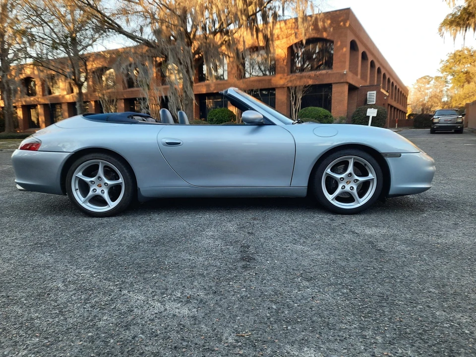 2002 Porsche 996 Carrera - Image 30 of 31