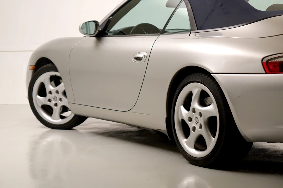 2002 Porsche 996 Carrera - Image 26 of 31