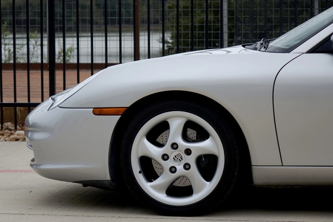 2002 Porsche 996 Carrera - Image 29 of 31