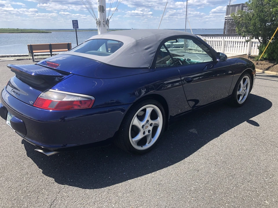 2002 Porsche 996 Carrera - Image 27 of 31