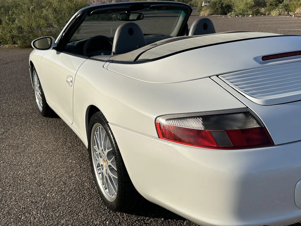 2002 Porsche 996 Carrera - Image 28 of 31