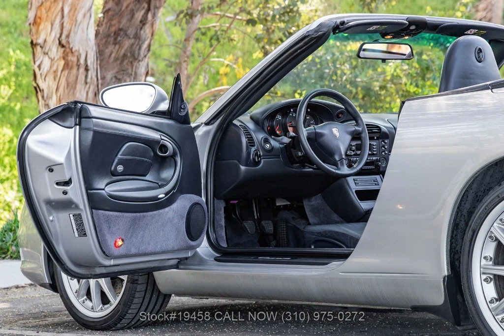 2002 Porsche 996 Carrera - Image 14 of 24