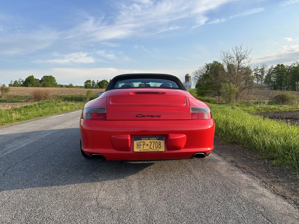 2002 Porsche 996 Carrera - Image 11 of 31