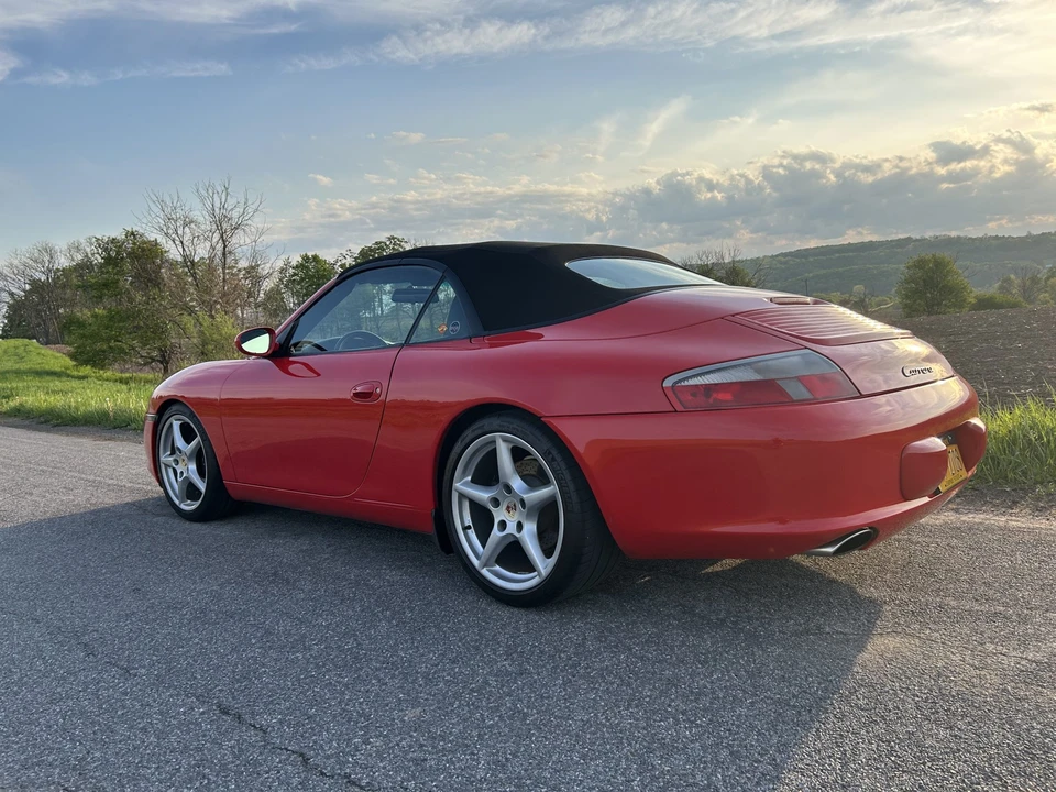 2002 Porsche 996 Carrera - Image 13 of 31