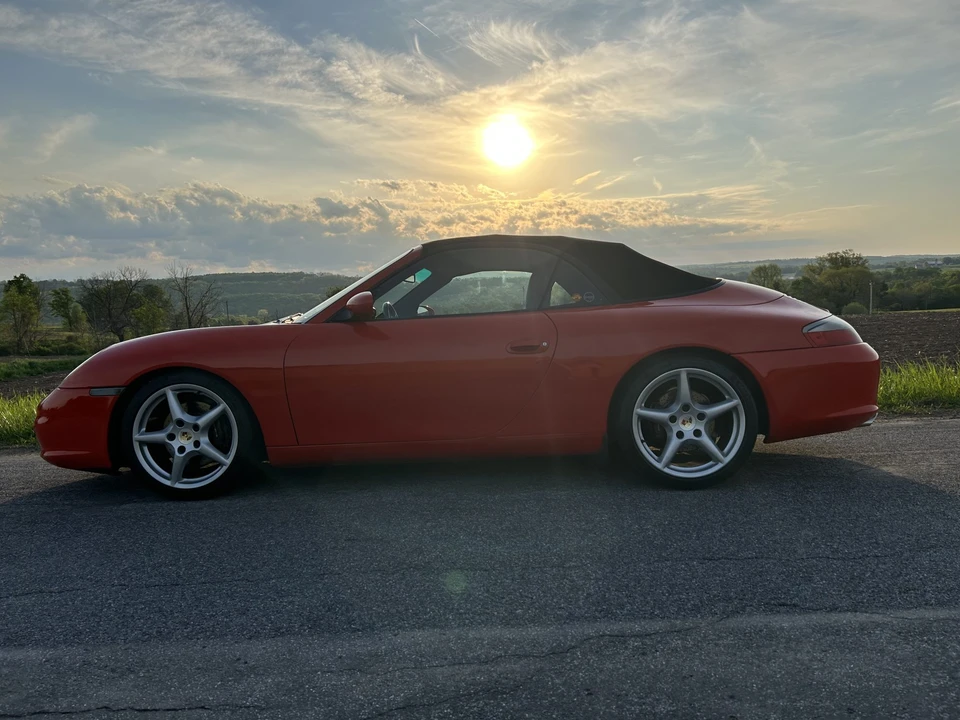 2002 Porsche 996 Carrera - Image 26 of 31