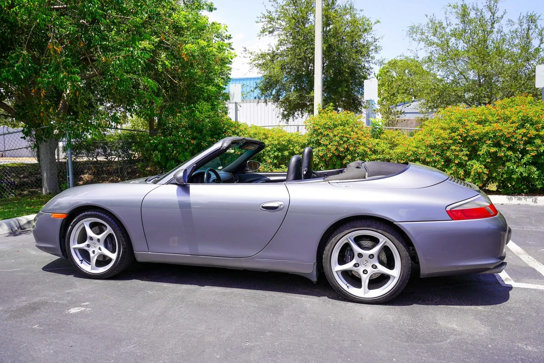 2002 Porsche 996 Carrera - Image 5 of 31