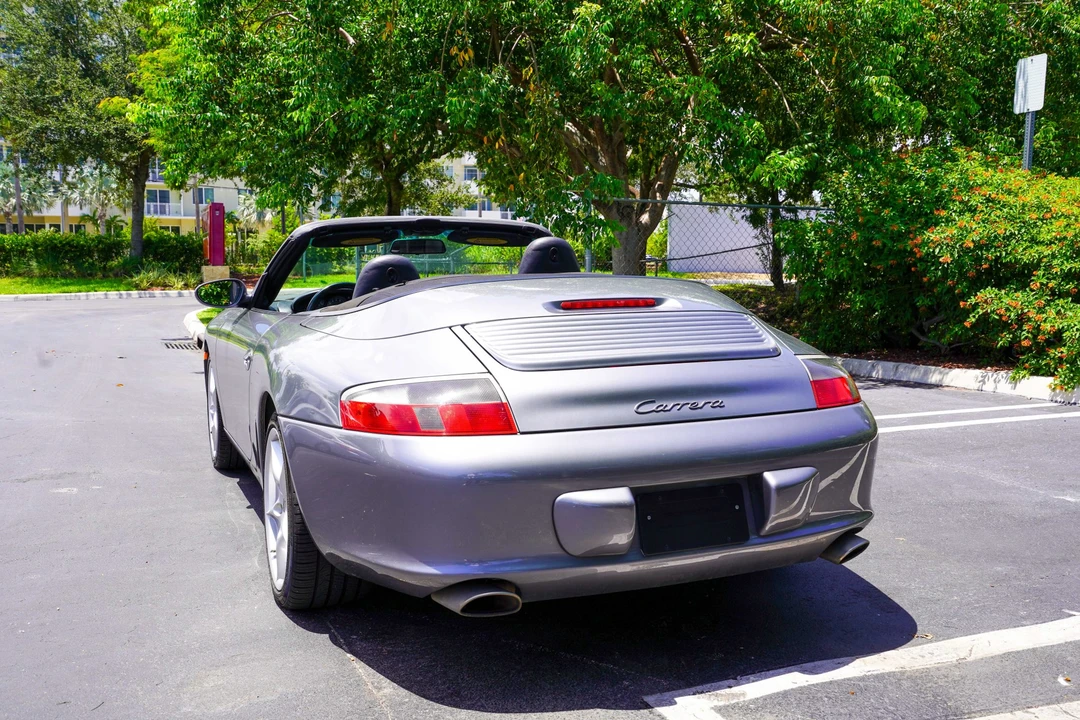 2002 Porsche 996 Carrera - Image 9 of 31