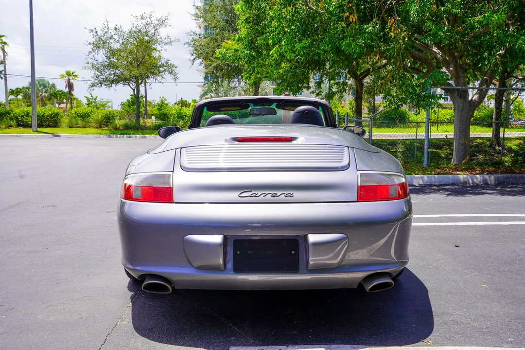 2002 Porsche 996 Carrera - Image 12 of 31