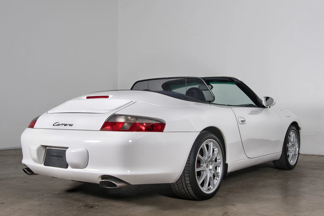 2002 Porsche 996 Carrera - Image 13 of 31