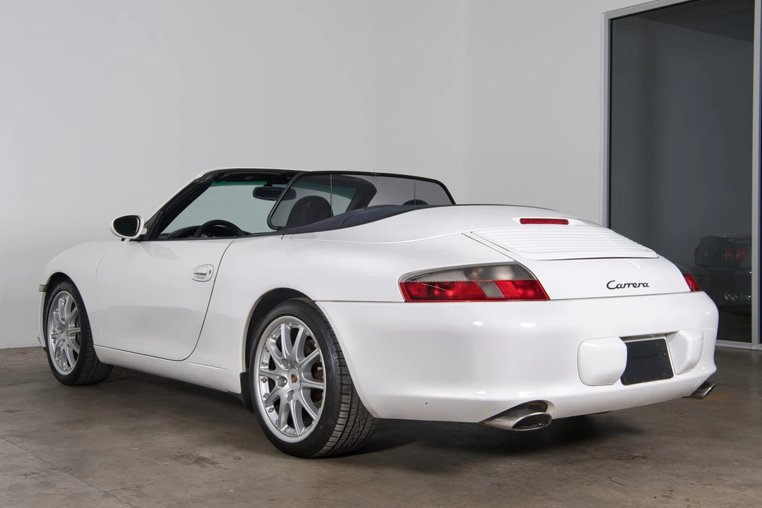 2002 Porsche 996 Carrera - Image 9 of 31