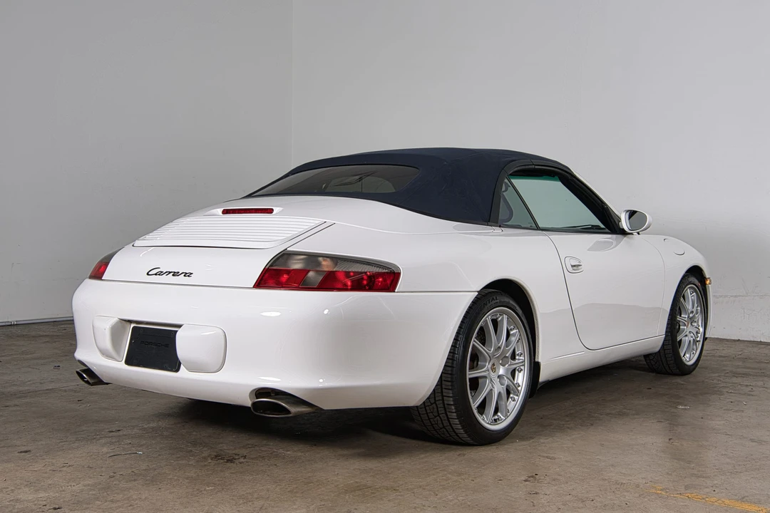 2002 Porsche 996 Carrera - Image 29 of 31