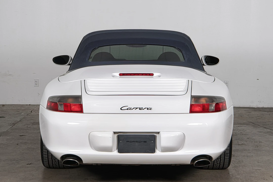 2002 Porsche 996 Carrera - Image 26 of 31