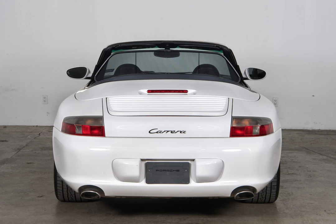 2002 Porsche 996 Carrera - Image 10 of 31