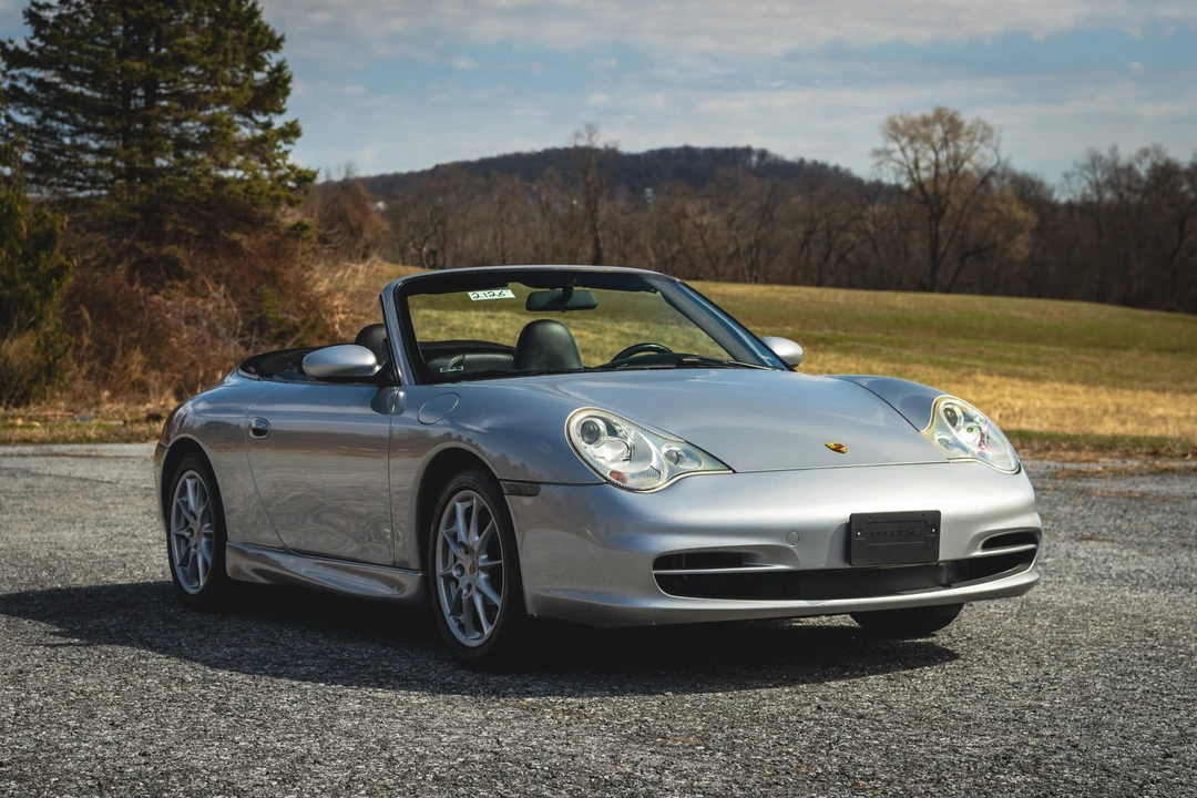 2002 Porsche 996 Carrera - Image 10 of 31