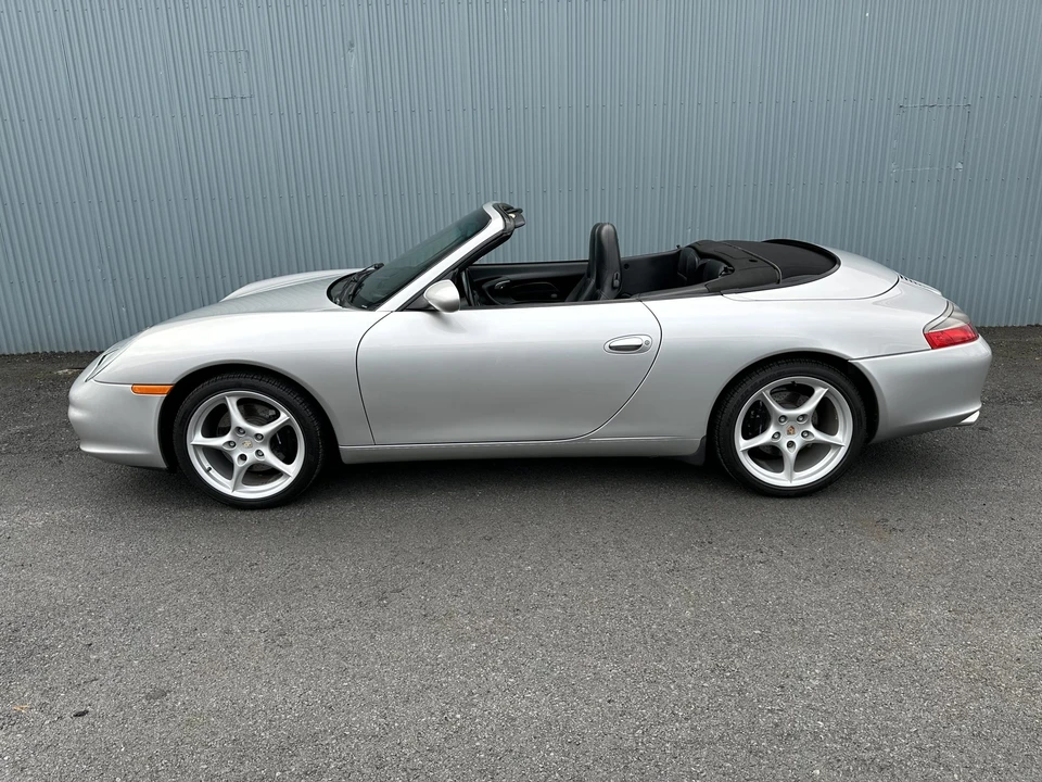 2002 Porsche 996 Carrera - Image 9 of 31