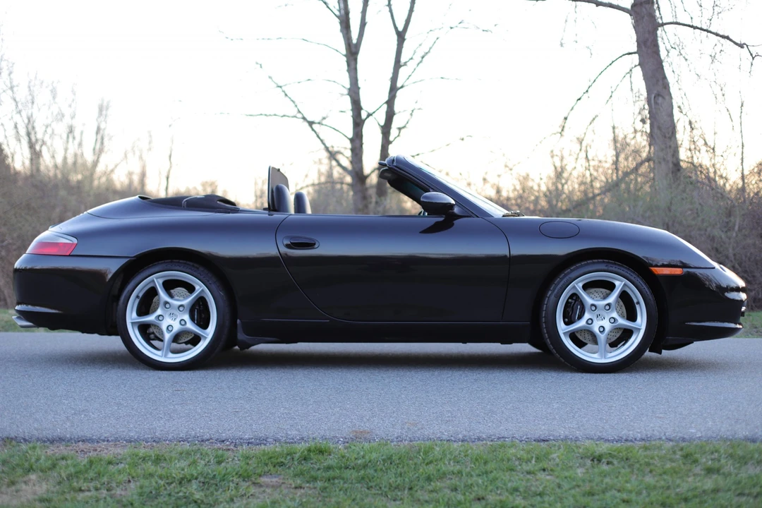 2002 Porsche 996 Carrera - Image 16 of 31