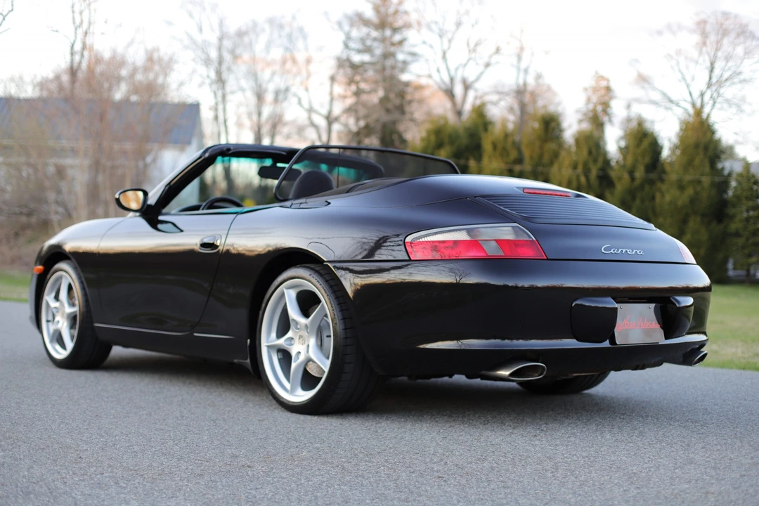 2002 Porsche 996 Carrera - Image 23 of 31