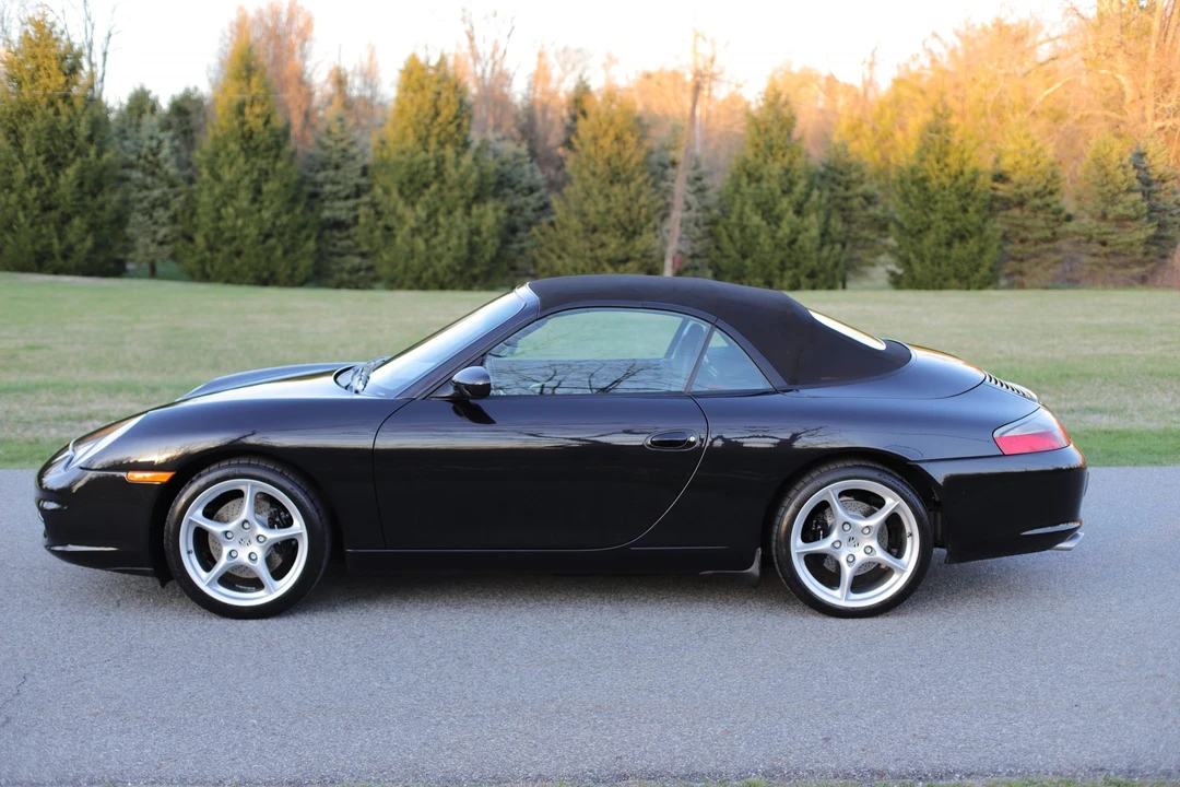2002 Porsche 996 Carrera - Image 28 of 31