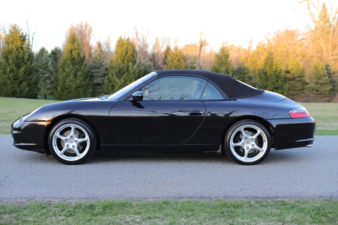 2002 Porsche 996 Carrera - Image 27 of 31