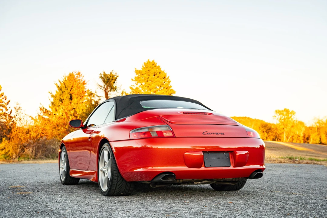 2002 Porsche 996 Carrera - Image 24 of 31