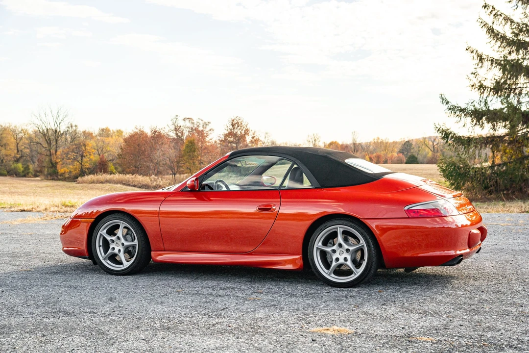 2002 Porsche 996 Carrera - Image 13 of 31
