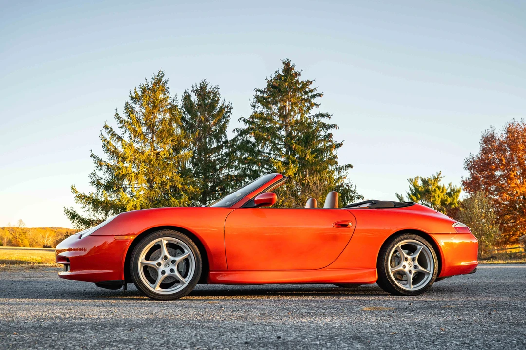 2002 Porsche 996 Carrera - Image 10 of 31