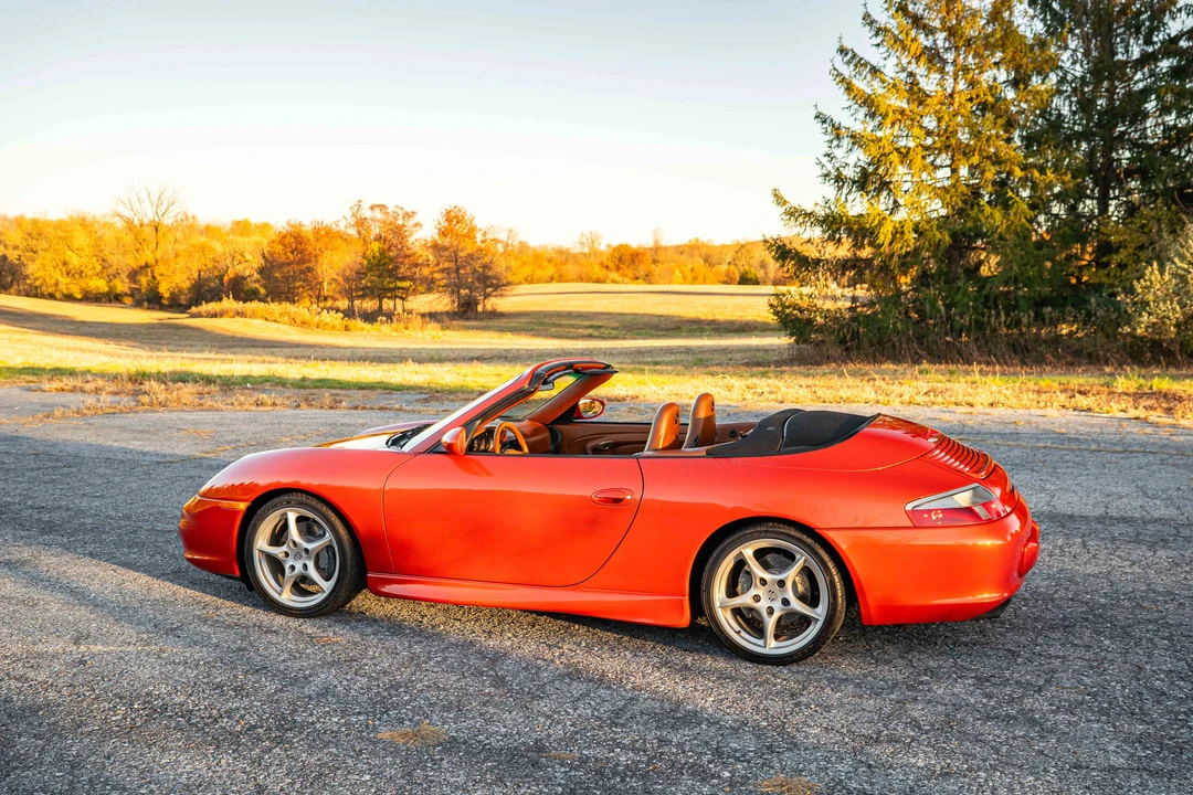 2002 Porsche 996 Carrera - Image 11 of 31
