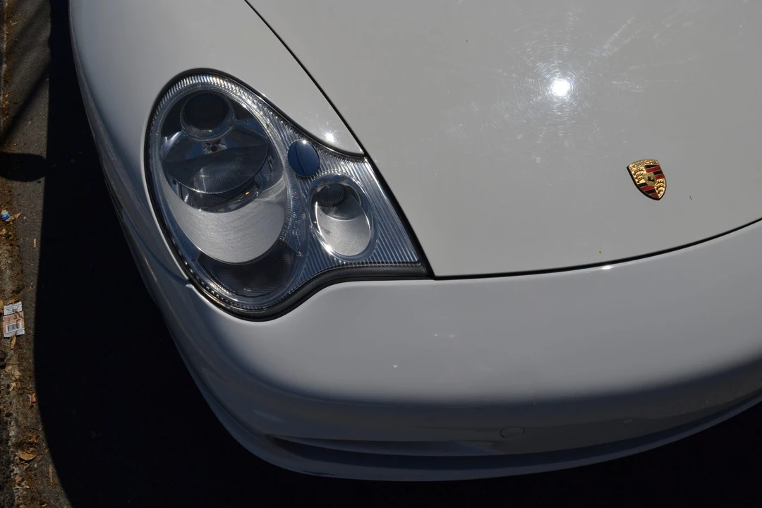 2002 Porsche 996 Carrera - Image 30 of 31