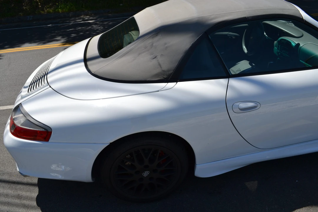 2002 Porsche 996 Carrera - Image 25 of 31