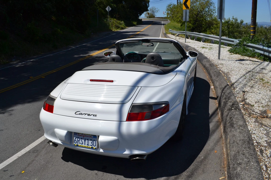 2002 Porsche 996 Carrera - Image 6 of 31