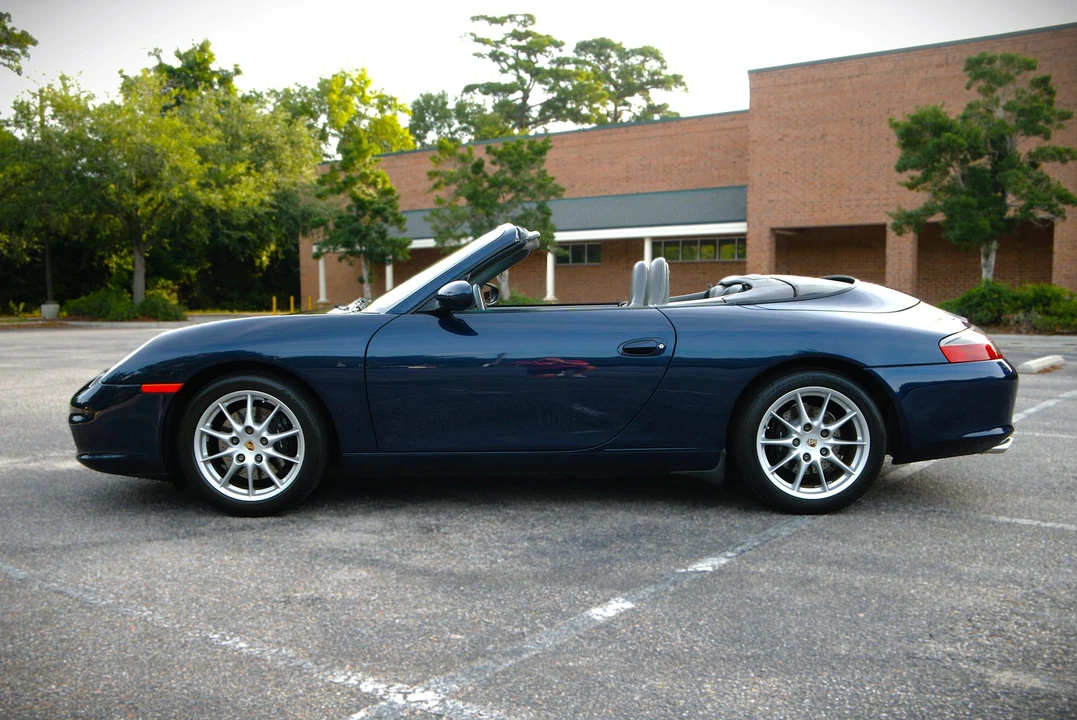 2002 Porsche 996 Carrera - Image 23 of 31