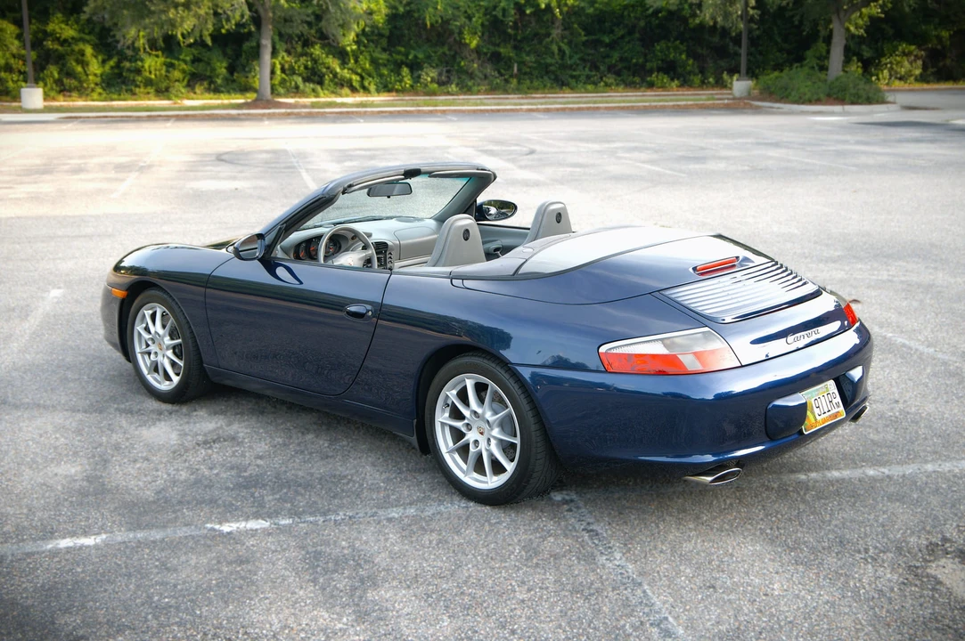 2002 Porsche 996 Carrera - Image 21 of 31