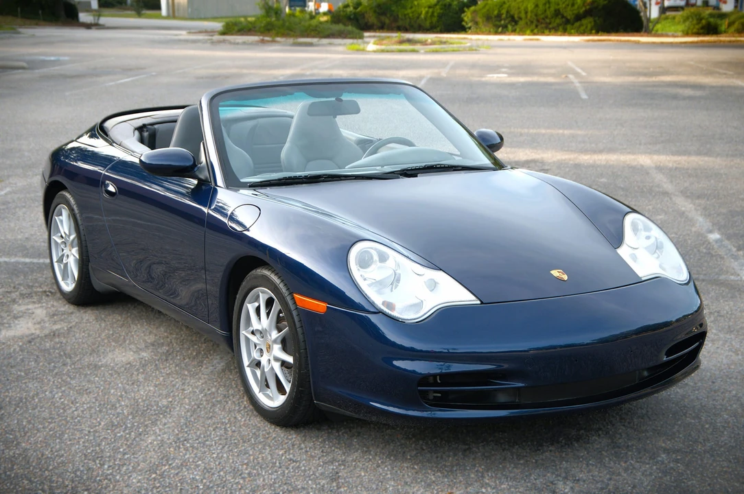 2002 Porsche 996 Carrera - Image 2 of 31
