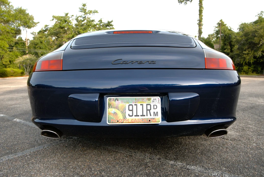2002 Porsche 996 Carrera - Image 17 of 31