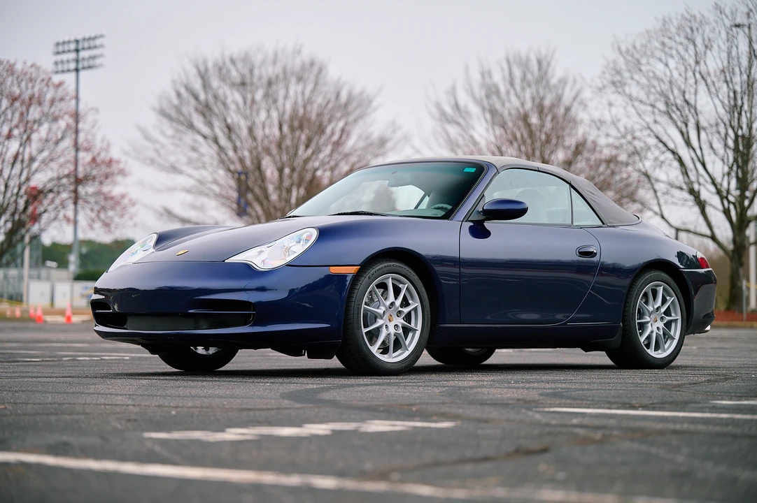 2002 Porsche 996 Carrera - Image 13 of 31