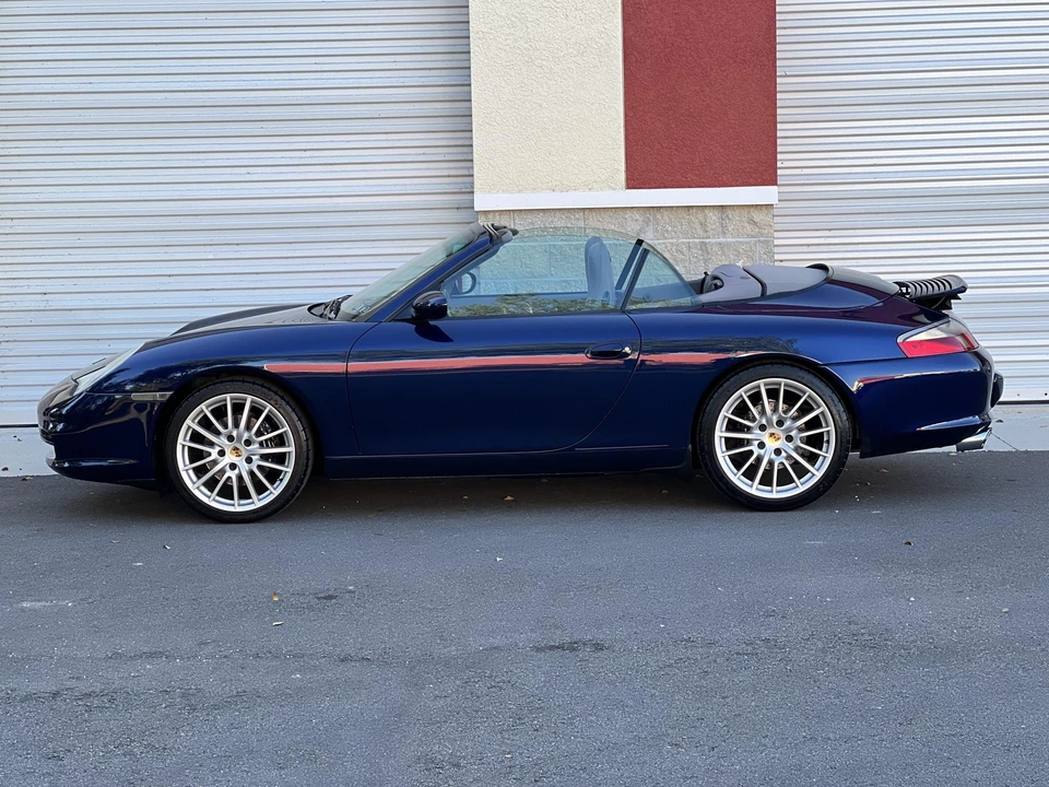 2002 Porsche 996 Carrera - Image 28 of 31