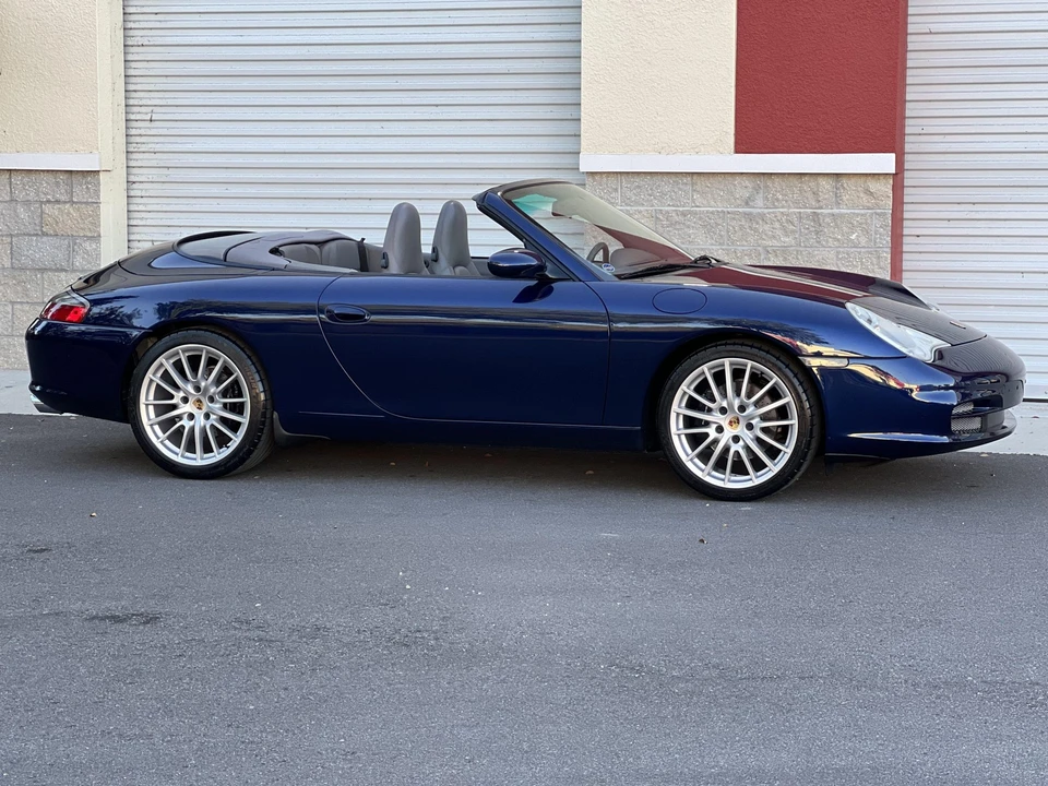 2002 Porsche 996 Carrera - Image 10 of 31