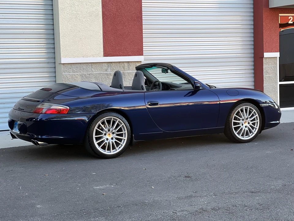 2002 Porsche 996 Carrera - Image 17 of 31